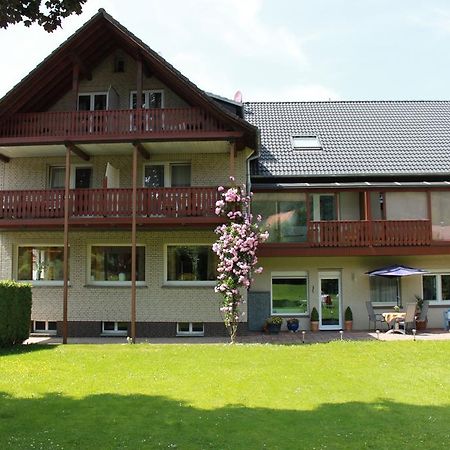 Hotel Ferienquartier Waldblick Lügde Exterior foto